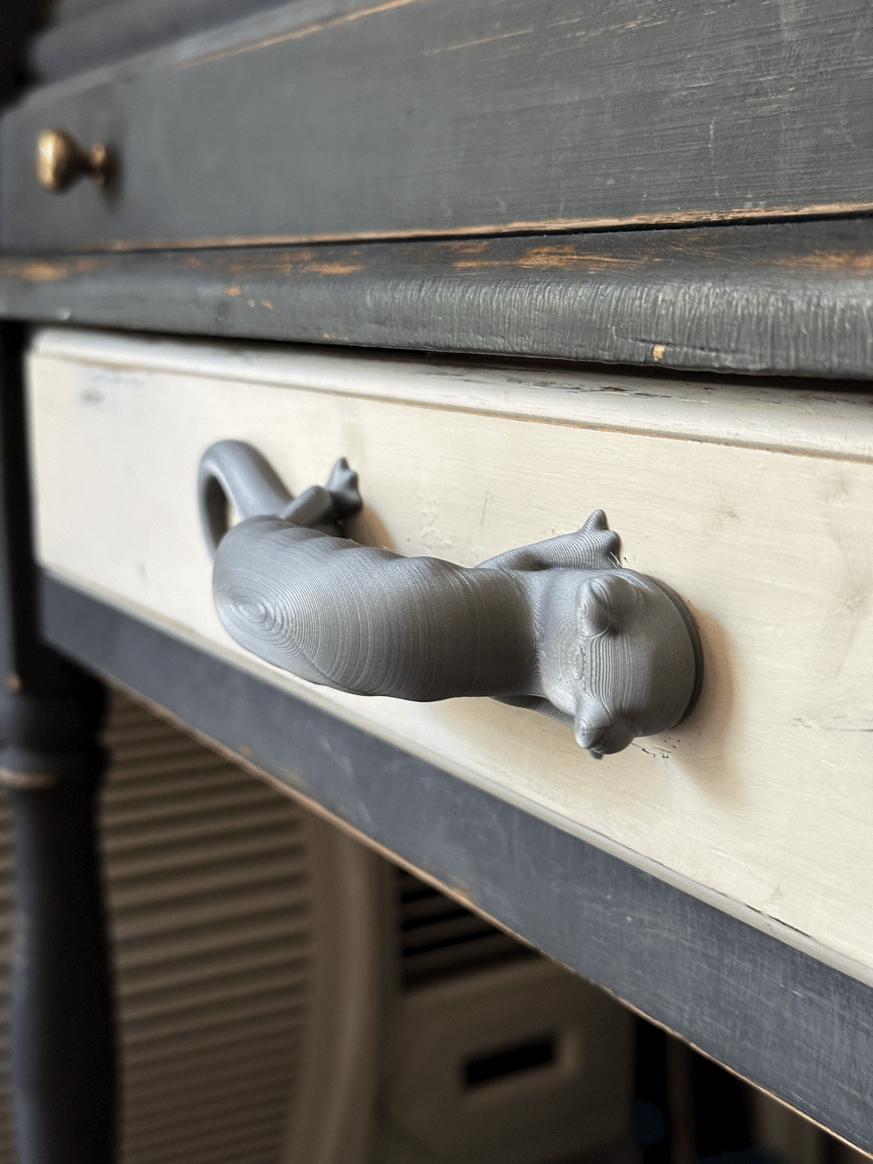 Tay Nắm Ngăn Kéo Hình Kỳ Nhông - Image 2