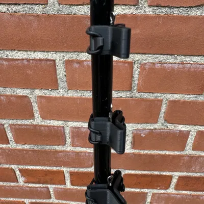 Giá đỡ lưỡi câu ba tiêu gắn trên cần câu