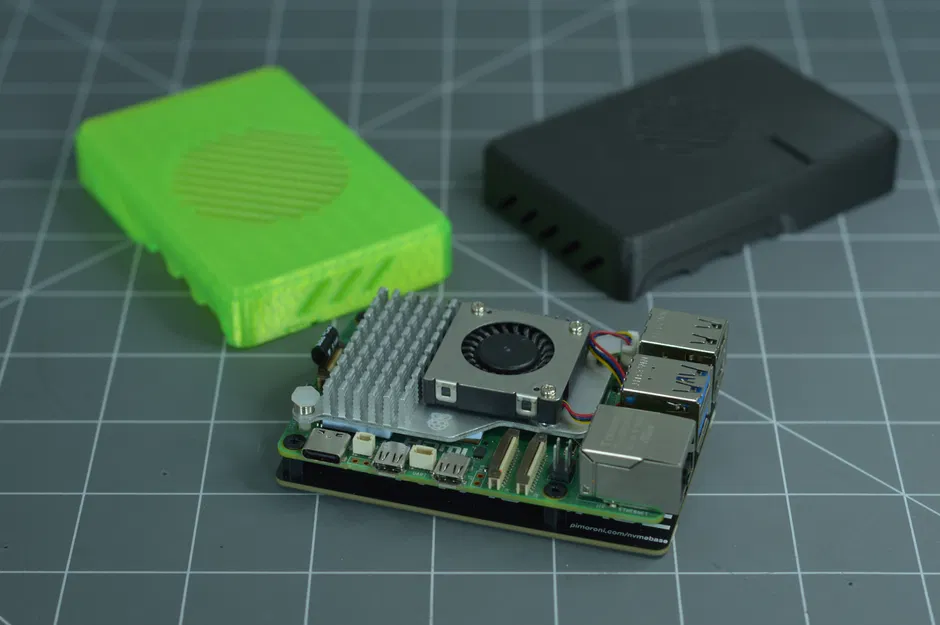 Vỏ Case cho Raspberry Pi 5 với Pimoroni NVMe Base + Tùy chọn Gắn - Image 3