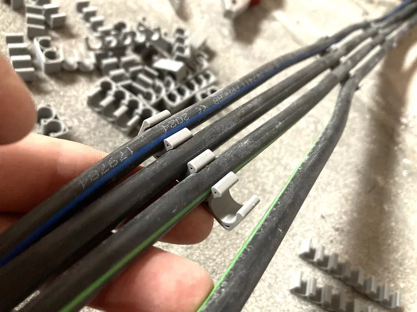 Giá Đỡ Cáp CYKY - Image 2