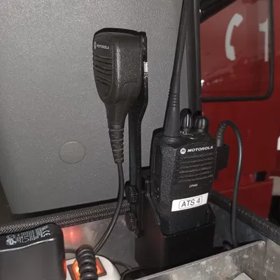 Giá Đỡ Micro WeTech Lính Cứu Hỏa