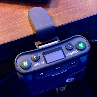 Kẹp Bàn Clearcom FreeSpeak Comm