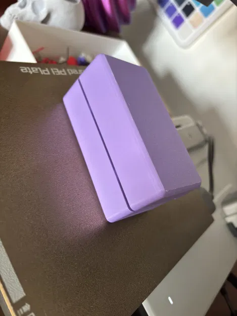 Hộp 100x50x50mm Có Bản Lề Và Kẹp Khóa - Image 2