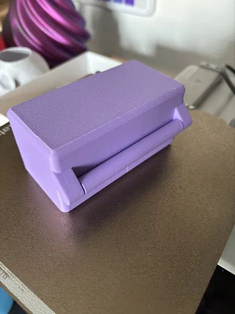 Hộp 100x50x50mm Có Bản Lề Và Kẹp Khóa - Image 3