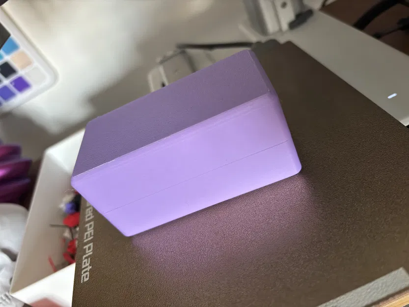 Hộp 100x50x50mm Có Bản Lề Và Kẹp Khóa - Image 4