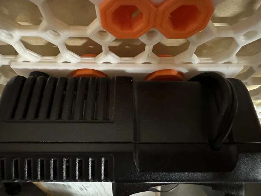 Giá đỡ sạc Dewalt DCB115 20v cho Multiboard - Image 3