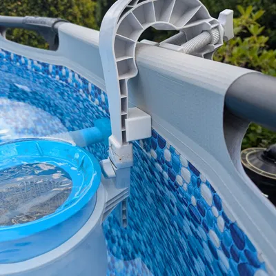 Tấm Đệm Cân Bằng Skimmer Intex Cho Hồ Bơi Bestway