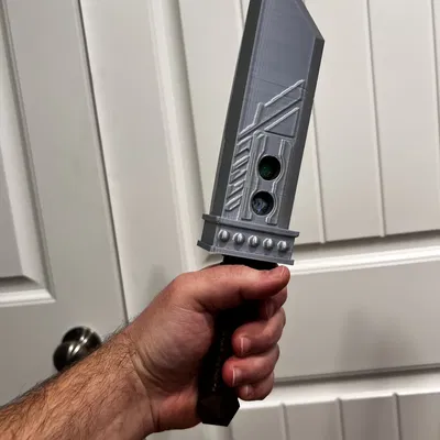 Hộp Đựng Xúc Xắc Kiếm Buster Sword