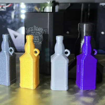 Còi Jack Daniels kèm chai đựng đồ