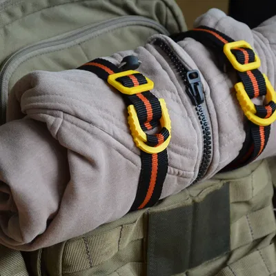 Khóa dây buộc đồ