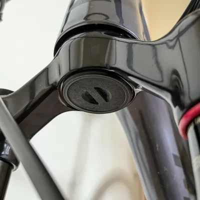 Nắp Ống Steerer Rockshox