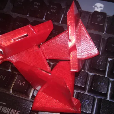 Hộp Mobius Kaleidocycle (hộp nhẫn động)