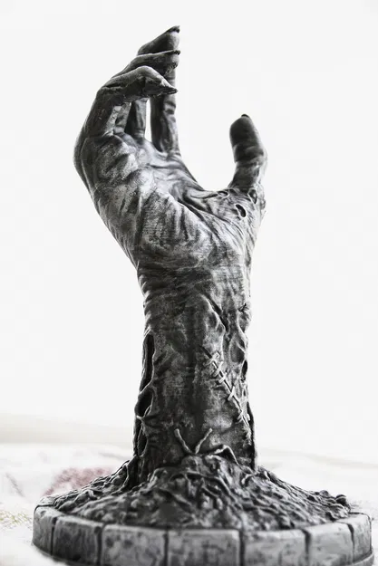 Mô hình Bàn Tay Zombie - Image 3