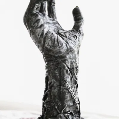 Mô hình Bàn Tay Zombie