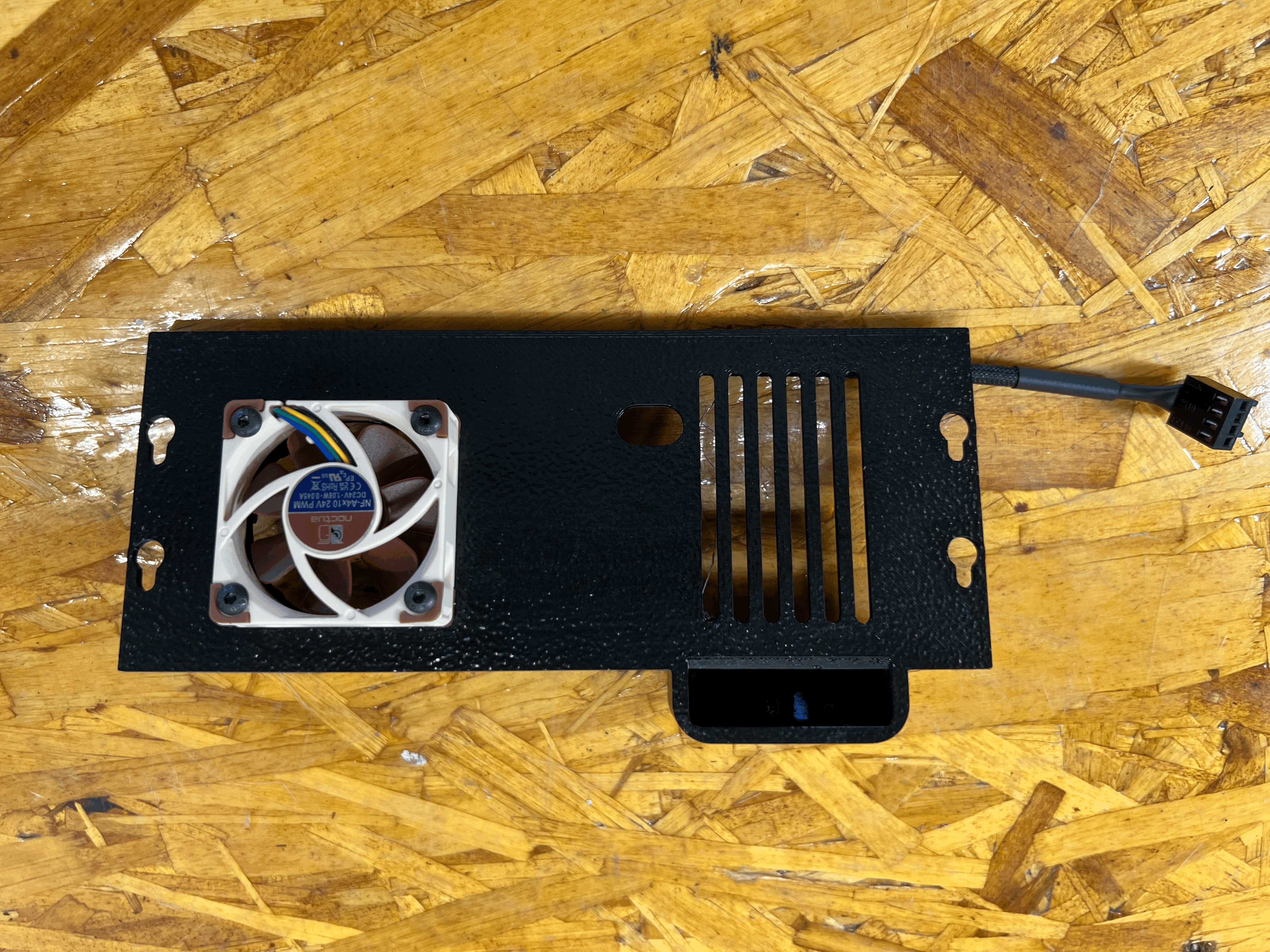 Vỏ Che Quạt Tản Nhiệt Buddy Siêu Dễ Cho Prusa XL Với Quạt Noctua 24V - Thumbnail 2