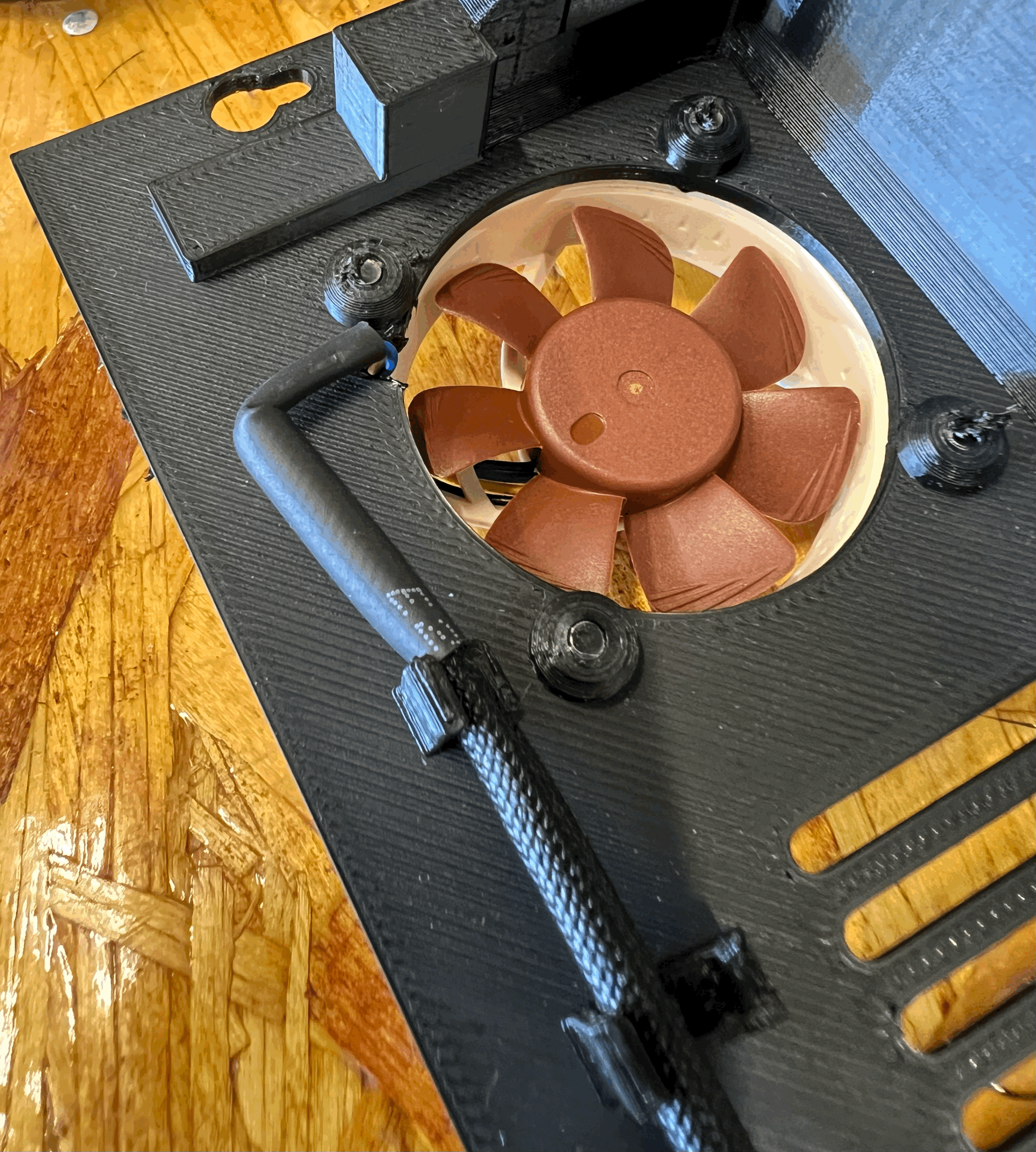 Vỏ Che Quạt Tản Nhiệt Buddy Siêu Dễ Cho Prusa XL Với Quạt Noctua 24V