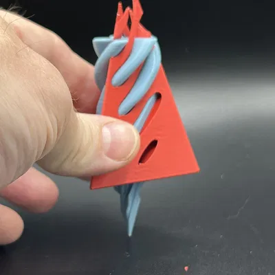 Mô hình Fidget Xoắn Ốc Chóp Tam Giác Đi Qua Không Tưởng