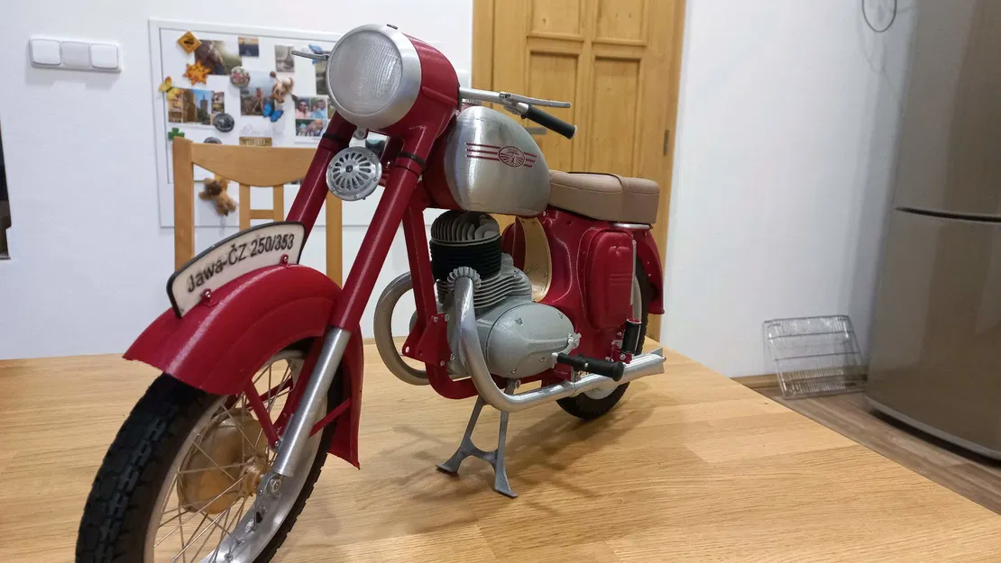 Project JAWA-ČZ KÝVAČKA 250/353.02 - Phần 8 - Dè trước + Yên xe - Image 1