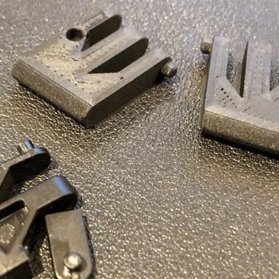 Chân Bàn Phím Corsair K95 Platinum