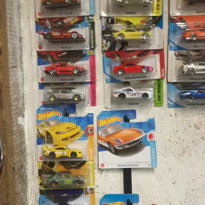 Móc Treo Xe Hot Wheels Lên Tường