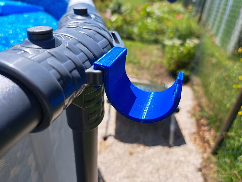 Giá Đỡ Vợt Vớt Rác Hồ Bơi Bestway Steel Pro Max - Image 3