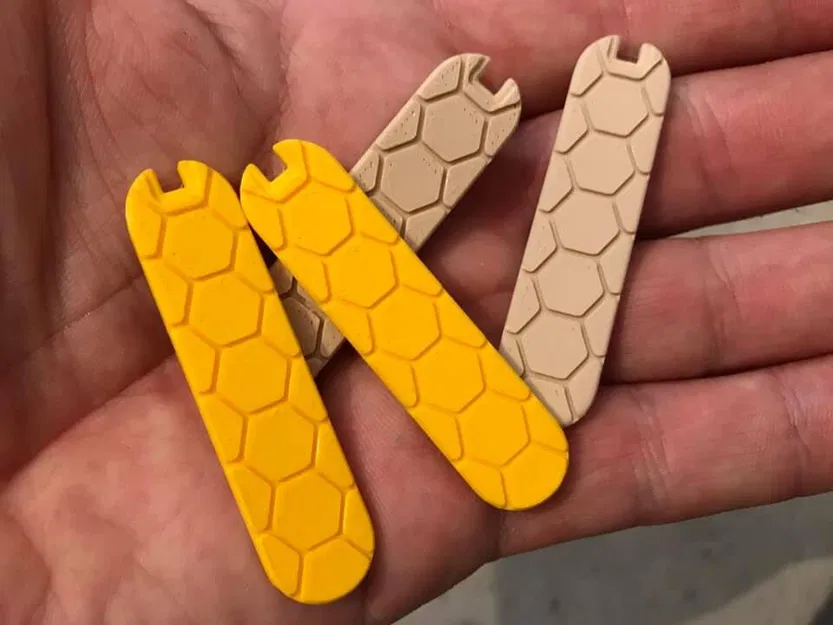 Ốp Lưng Victorinox Classic 58mm - Image 2