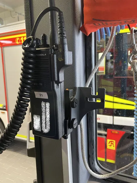 Giá đỡ micro radio ngoài / Halterung für Faustmikrofon - Image 2