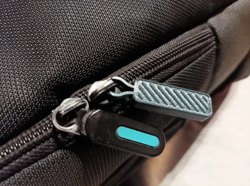 Dây Kéo Ba Lô Thay Thế - Image 1