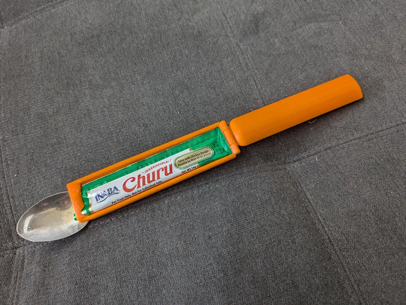 Dụng cụ bóp thức ăn lỏng cho mèo Churu thao tác 1 tay (Tự mang muỗng) - Image 3