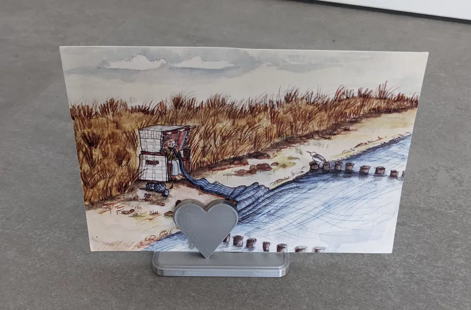 Chân Đế Đựng Ảnh/Thiệp - Hình Trái Tim - Image 4