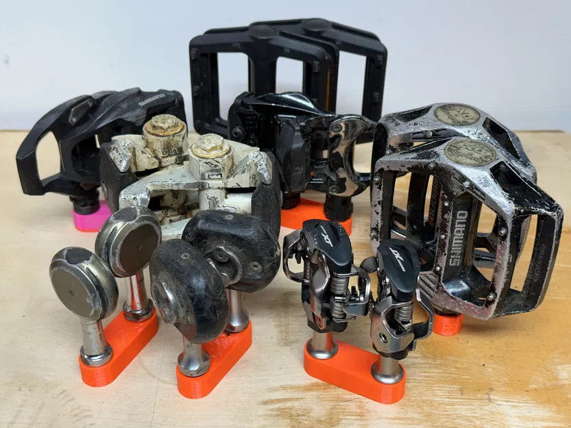 Giá đỡ cặp bàn đạp xe đạp - Image 1