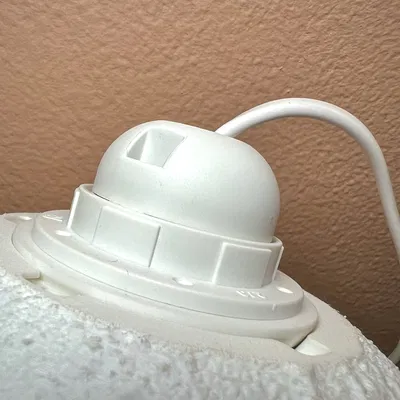 Adapter Đèn Mặt Trăng Cho Đui Vặn E27 Bằng Nhựa