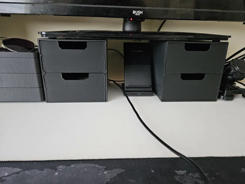 Đế Kê Màn Hình Có Hộc Kéo - Image 1