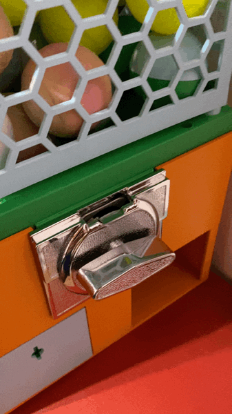 Máy Bán Hàng Tự Động Cơ Khí