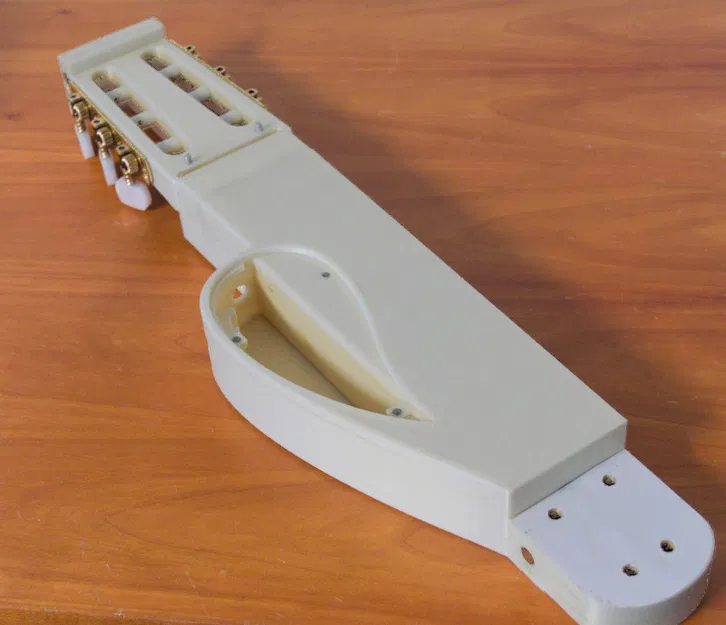 Guitar cổ điển thân đặc - Image 2