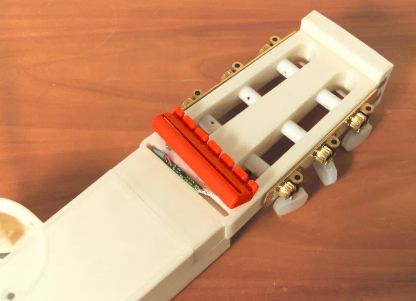 Guitar cổ điển thân đặc - Image 8