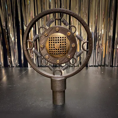 Mic Carbon Cổ Điển