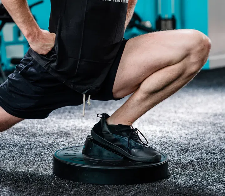 ATG Buddies || Nêm Gót / Nêm Squat - Image 1