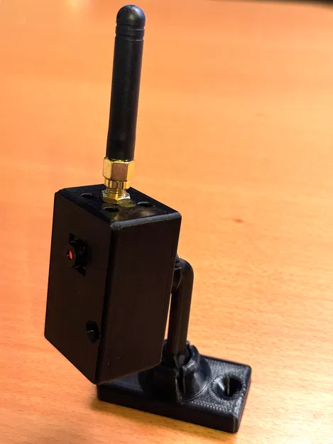 Vỏ ESP32-CAM Đơn Giản Có Đế Gắn - Image 1