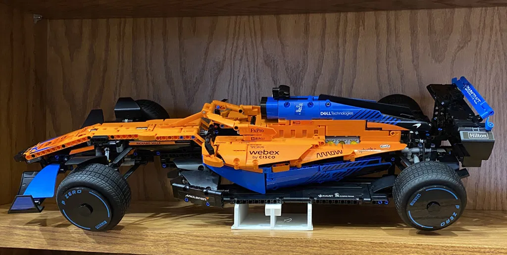 Chân đế xe Lego Technic McLaren F1 2022 - Image 1
