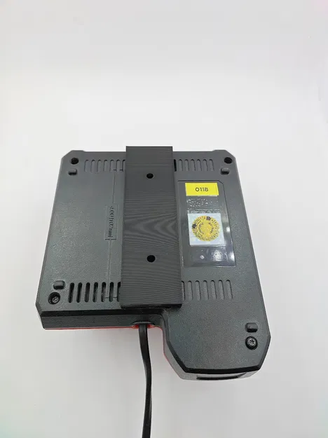 Giá Treo Sạc Milwaukee M12-18FC, M12-18C - Image 2