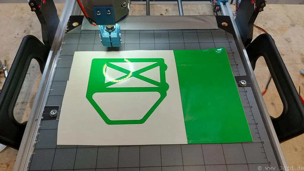 Mở rộng máy CNC 3018 để làm máy cắt decal - Image 9