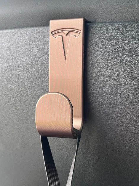 MÓC TREO GHẾ SAU TESLA MODEL Y - Logo Optimus hoặc Tesla - Image 2