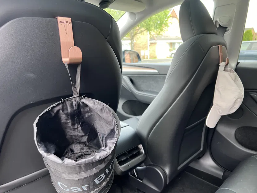 MÓC TREO GHẾ SAU TESLA MODEL Y - Logo Optimus hoặc Tesla - Image 5