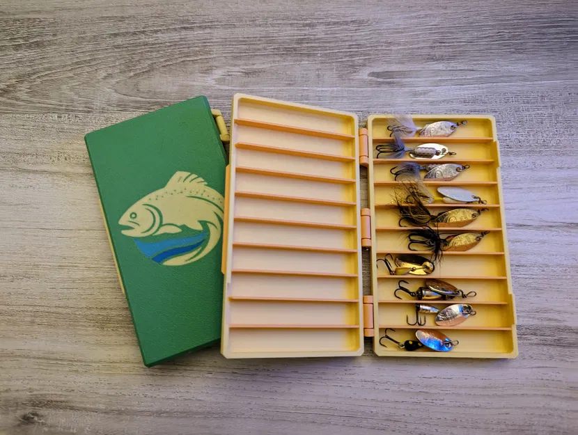 Hộp Đựng Đồ Câu Nhỏ Gọn - Image 1