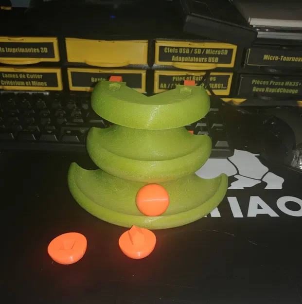 Đồ chơi cho mèo (đường ray bi) - Image 4