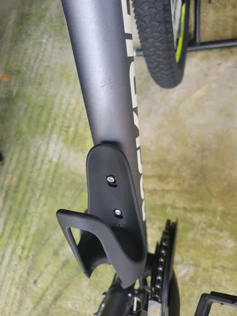 Giá Đỡ Bình Nước Xe Đạp Giấu SmartTag2 - Image 4