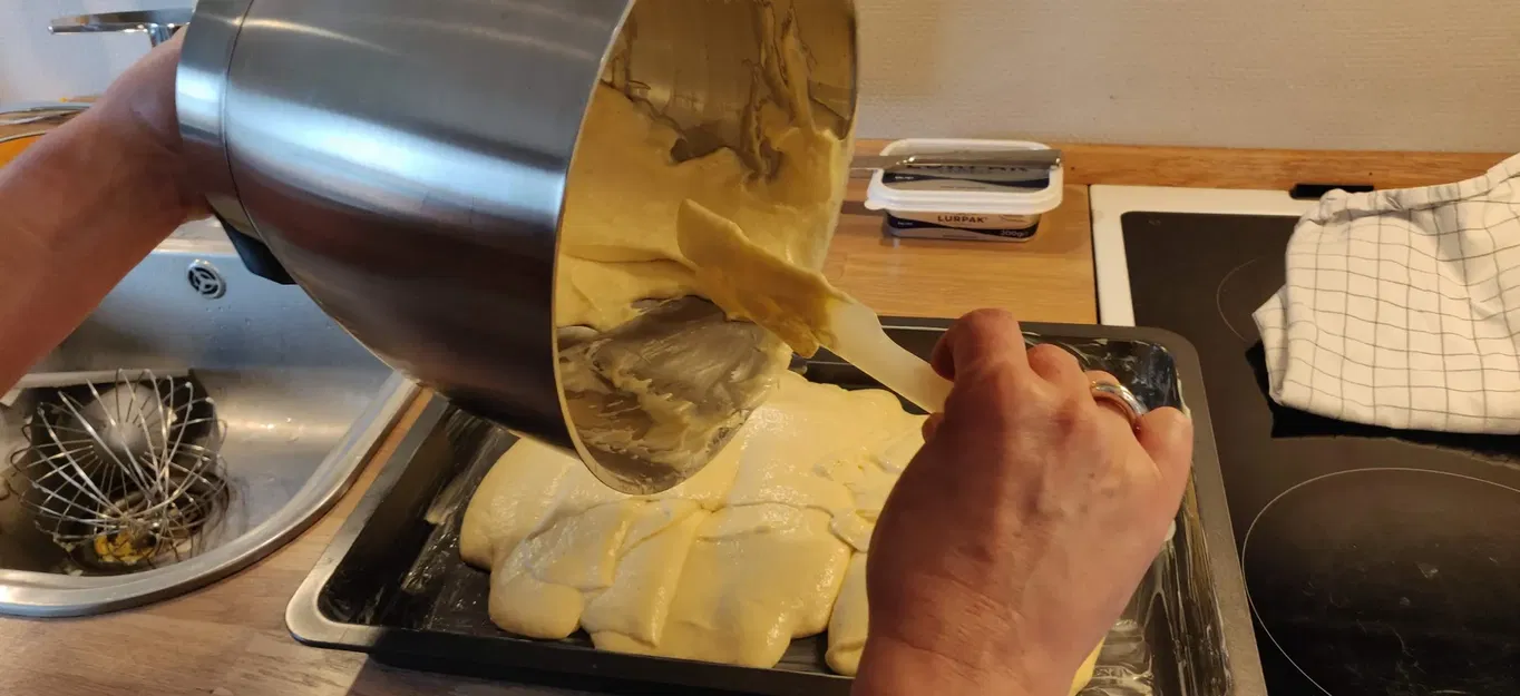 Kệ giữ tô máy Kenwood CHEF XL - Image 2