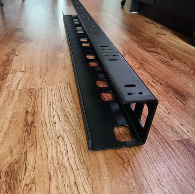 Khay Đựng Dây Cáp Dưới Bàn