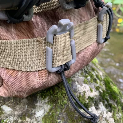 Kẹp đa năng MOLLE